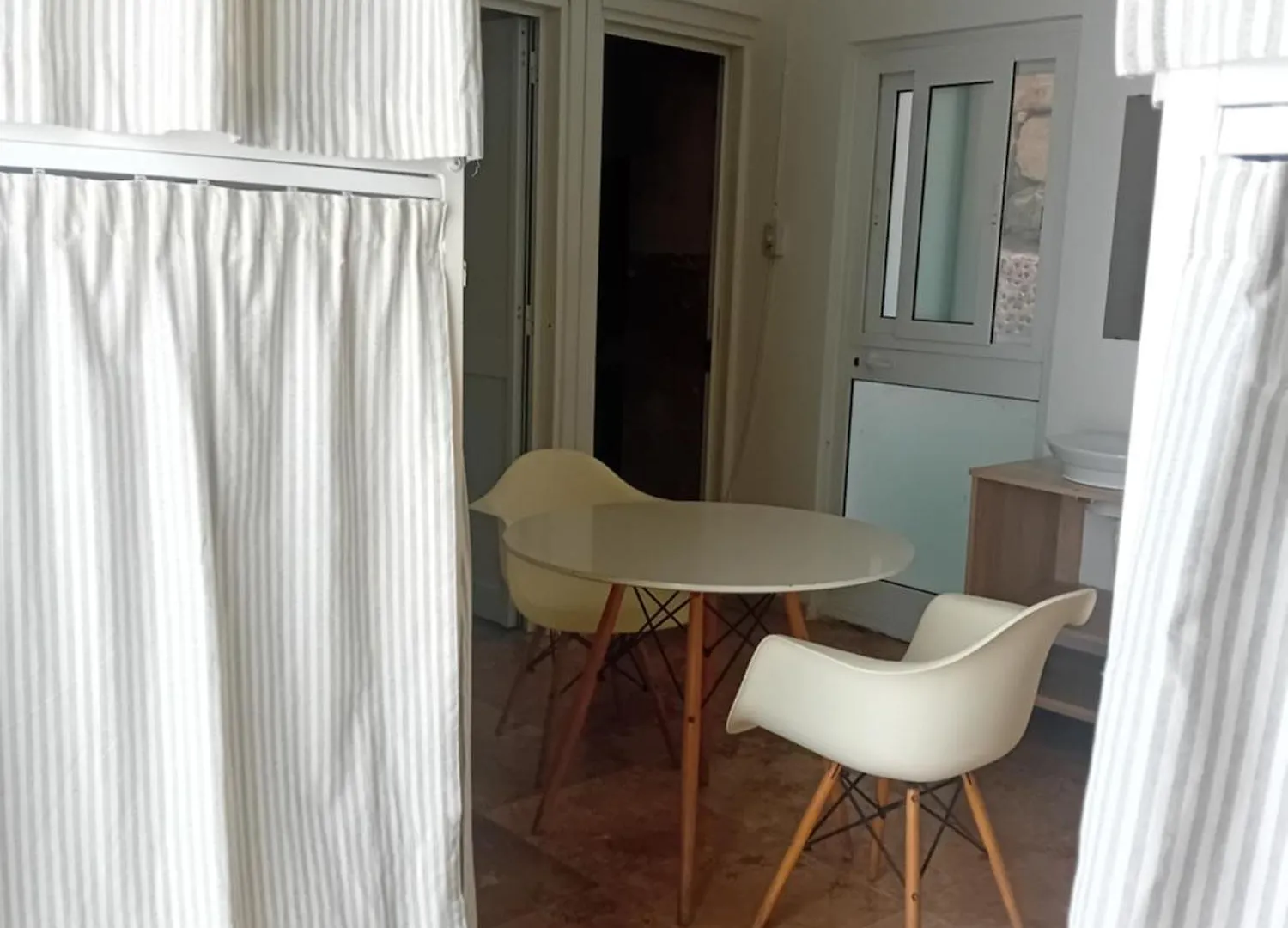 Follow The Sun Boutique Hostel - Pool, Breakfast & Sea Views Сент Джулианс