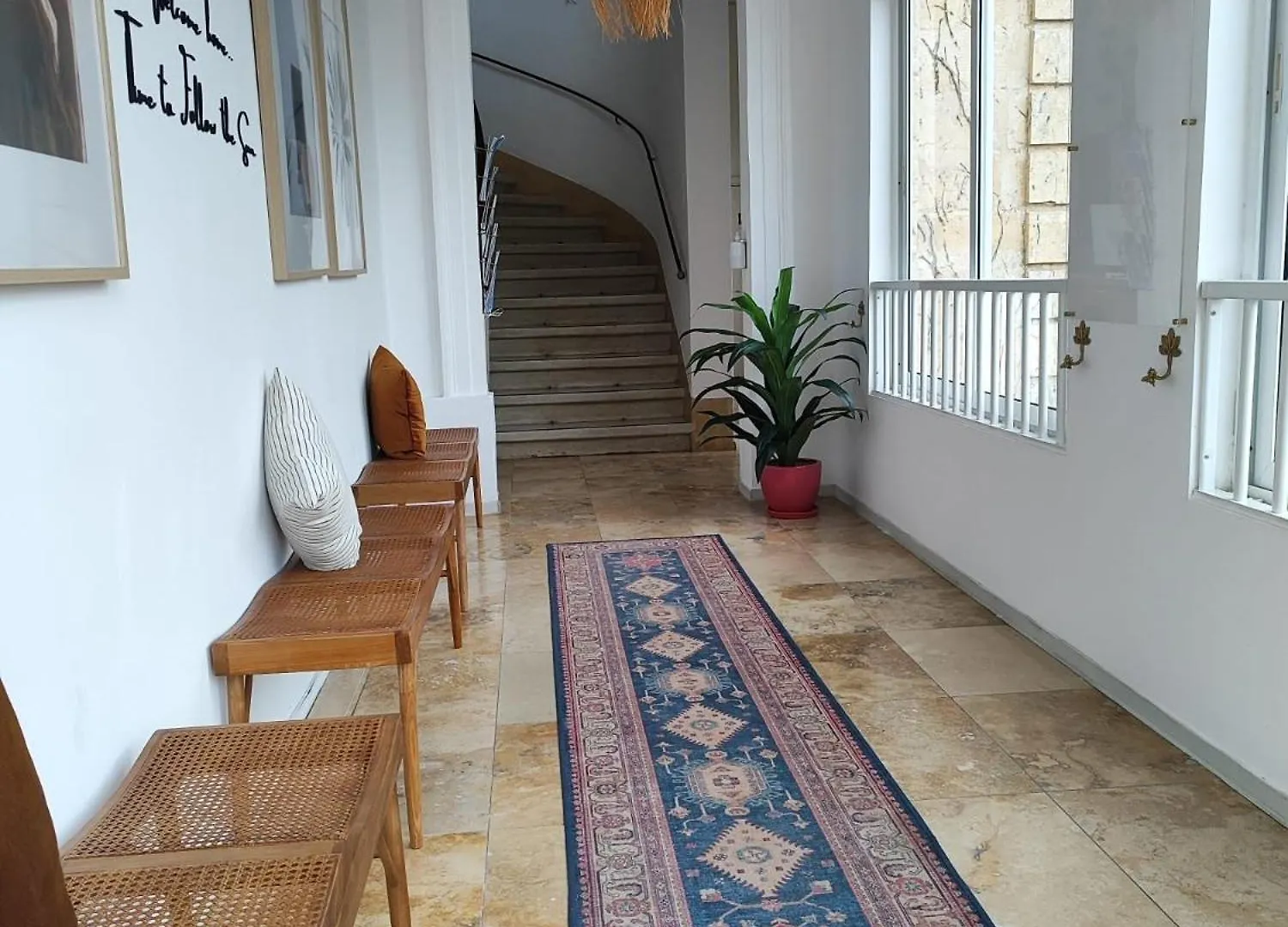 Follow The Sun Boutique Hostel - Pool, Breakfast & Sea Views San Julián