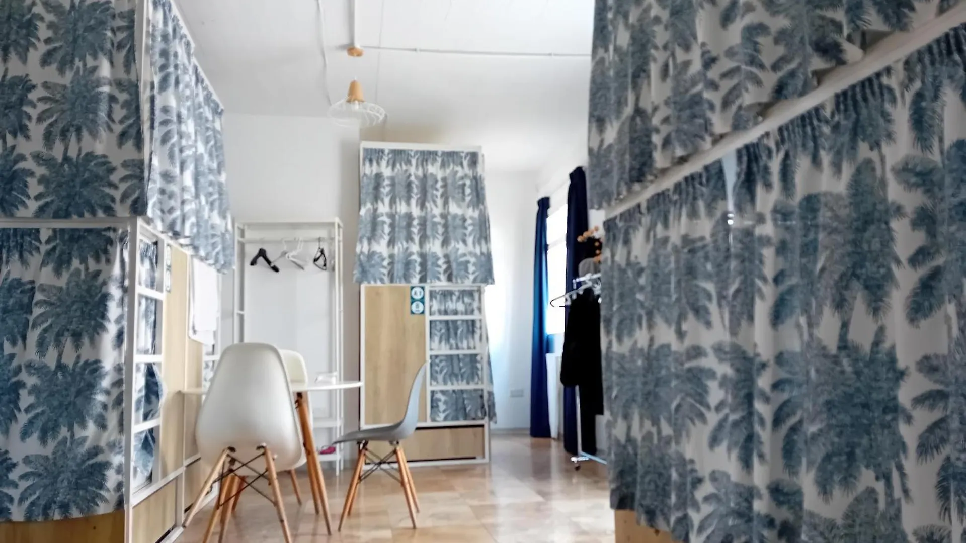 Follow The Sun Boutique Hostel - Pool, Breakfast & Sea Views San Julián Malta