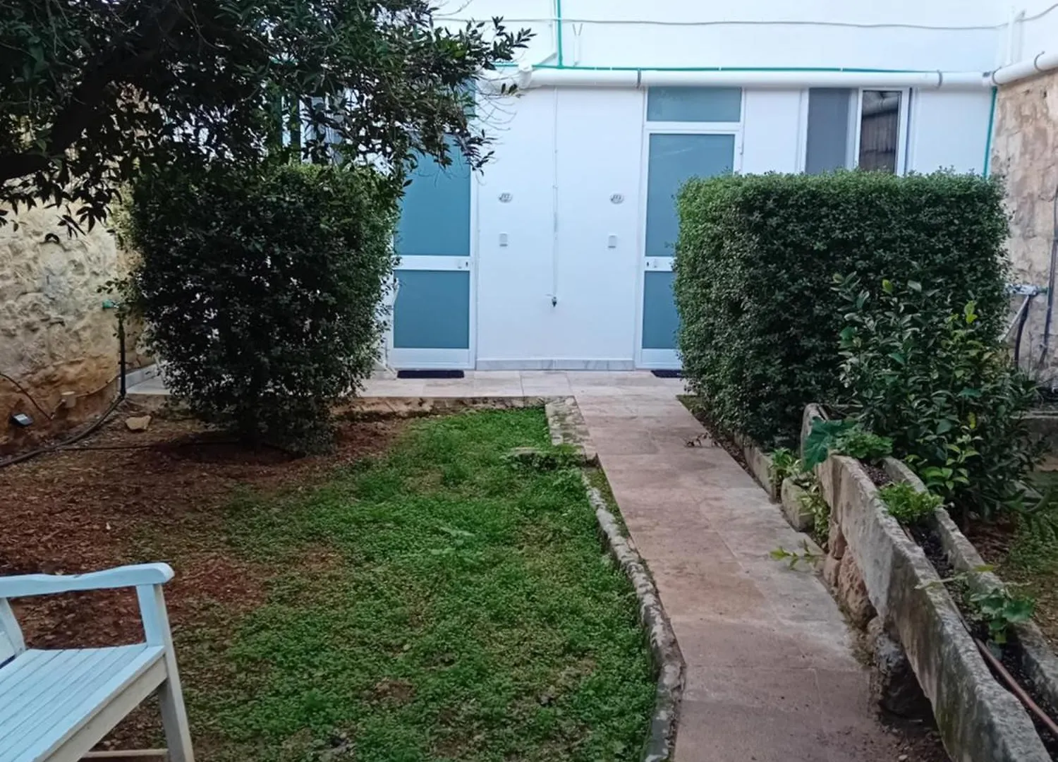Follow The Sun Boutique Hostel - Pool, Breakfast & Sea Views Saint Julian's