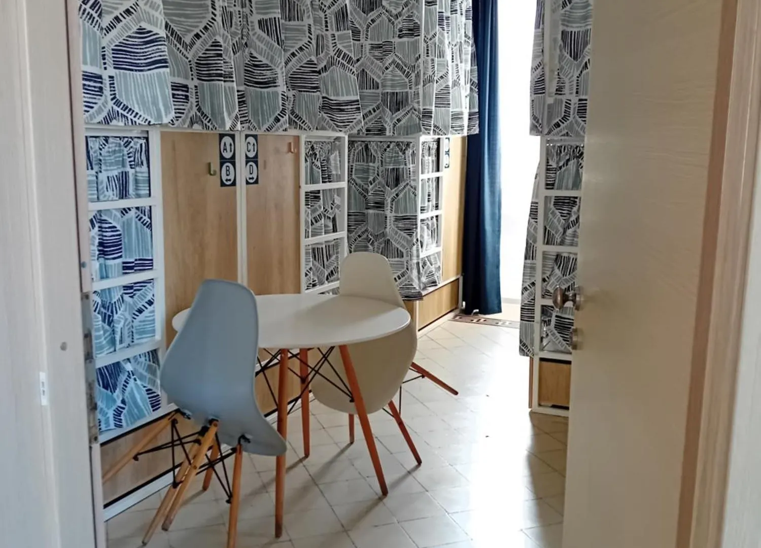 Follow The Sun Boutique Hostel - Pool, Breakfast & Sea Views San Julián